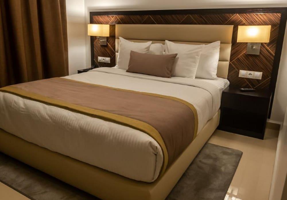 Hotel Best Night 2 Algeri Esterno foto